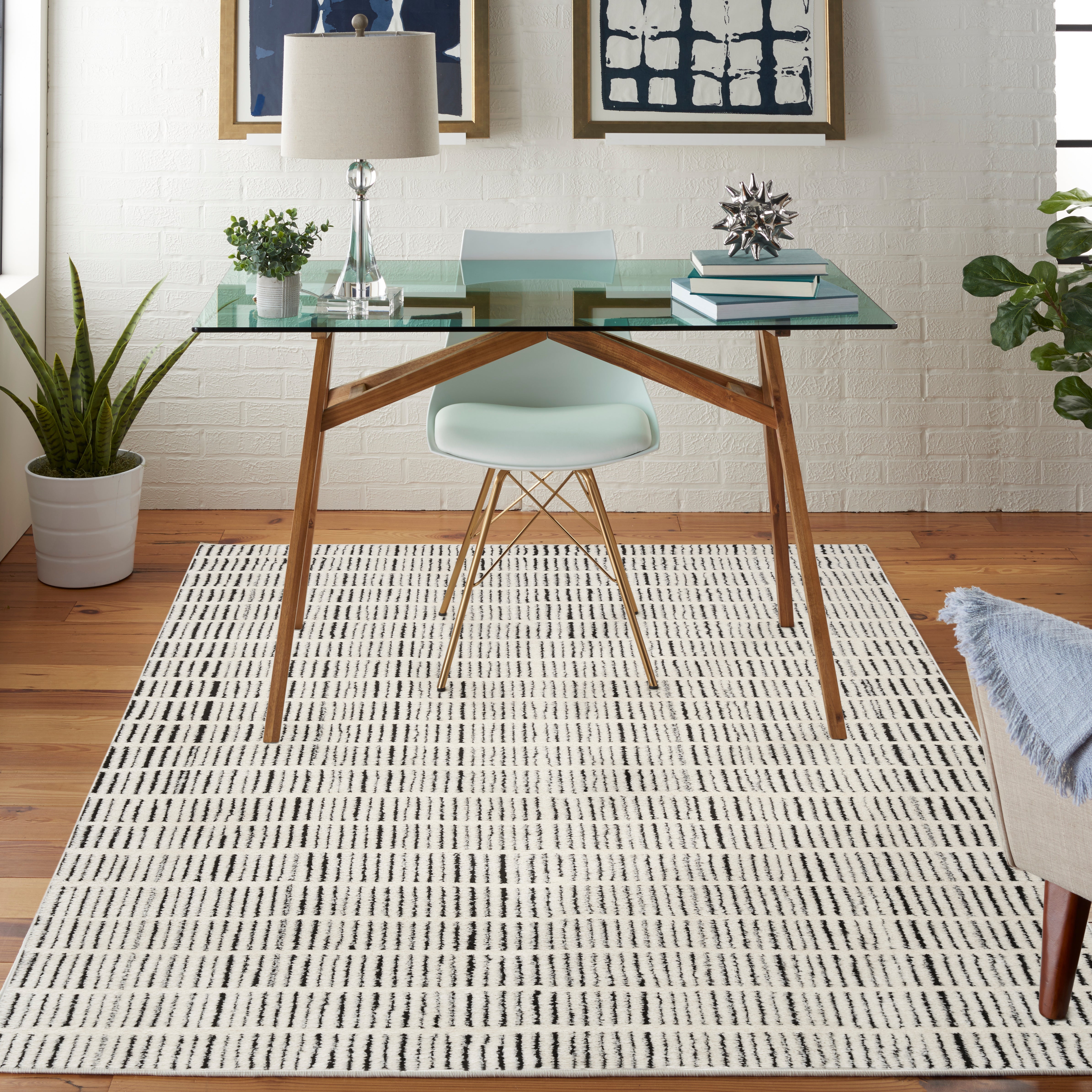 Nourison Modern Comfort MNC03 Ivory/Black Large Rectangle Rug